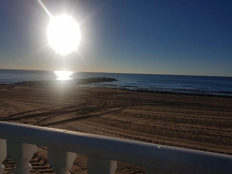 トレビエハPalacio Del Mar, Beach, Sea View, Poolアパートメント エクステリア 写真